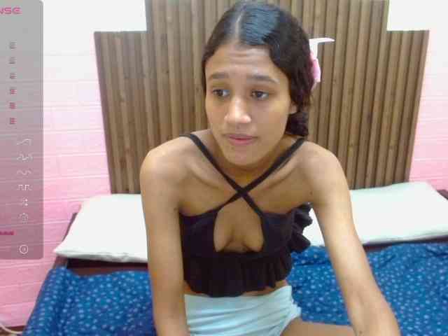 Lulu-Ashley-Tatiana webcam