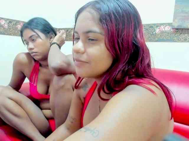 Lulu-Ashley-Tatiana webcam