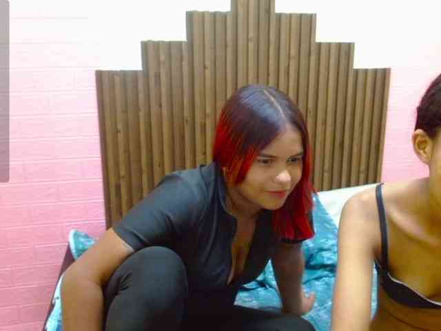 Lulu-Ashley-Tatiana webcam