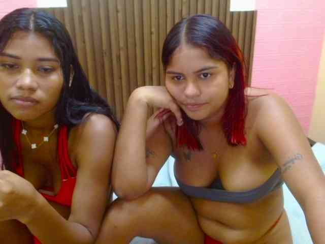 Lulu-Ashley-Tatiana webcam