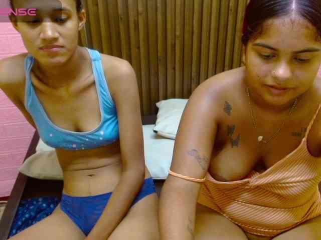 Lulu-Ashley-Tatiana webcam