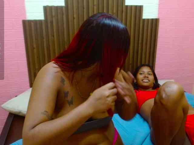 Lulu-Ashley-Tatiana webcam