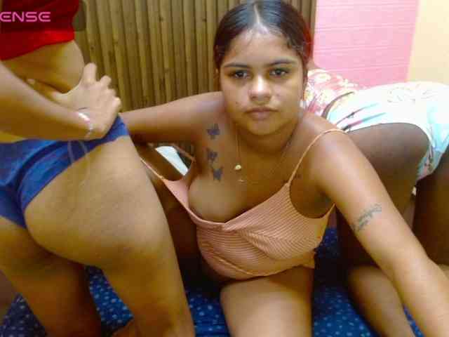Lulu-Ashley-Tatiana webcam
