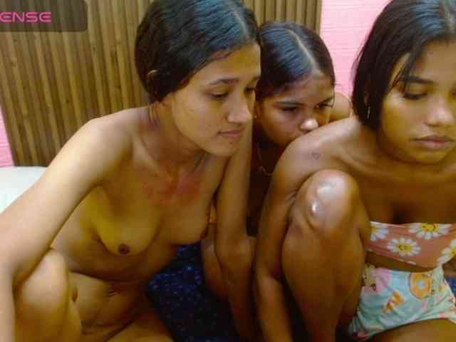 Lulu-Ashley-Tatiana webcam
