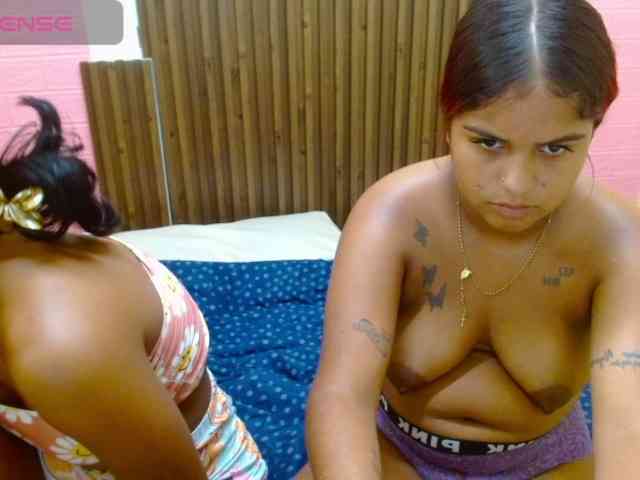 Lulu-Ashley-Tatiana webcam