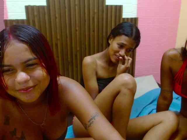 Lulu-Ashley-Tatiana webcam