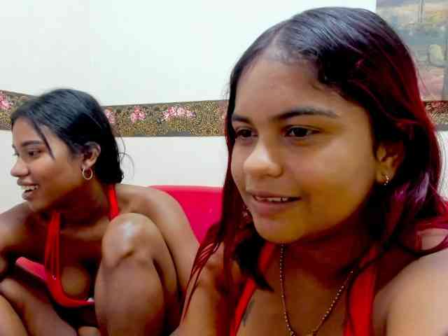 Lulu-Ashley-Tatiana webcam