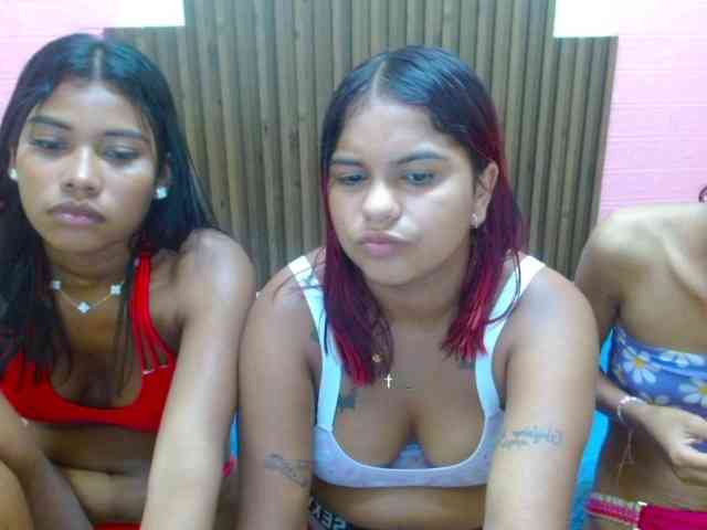 Lulu-Ashley-Tatiana webcam