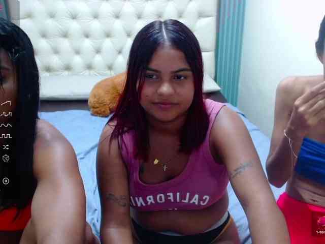 Lulu-Ashley-Tatiana webcam