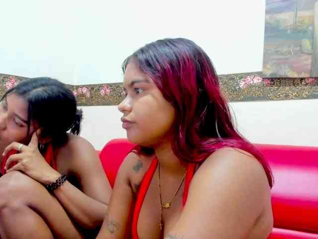 Lulu-Ashley-Tatiana webcam