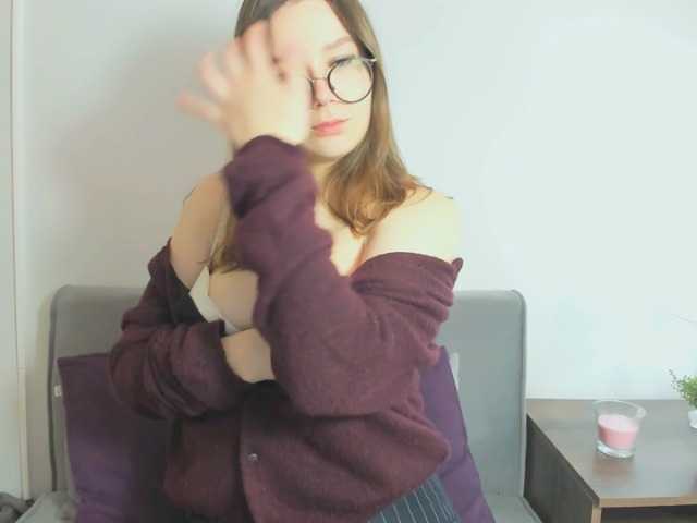 KatyTasty webcam bongacams model stream image