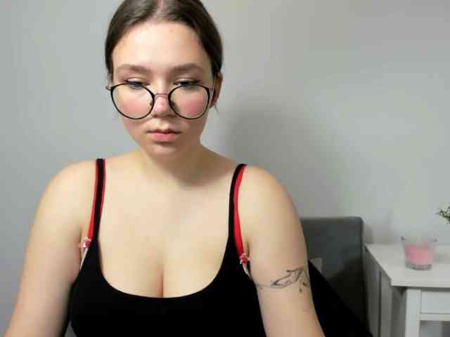 KatyTasty webcam