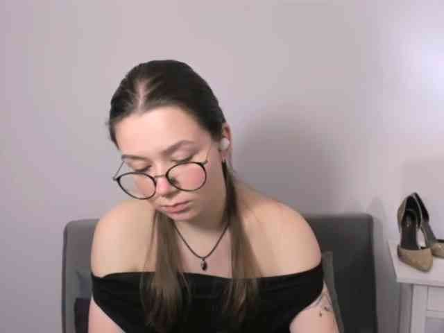 KatyTasty Live Webcam on BongaCams
