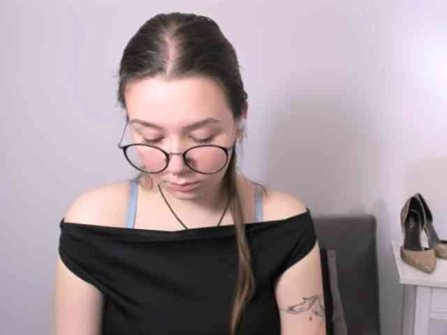 KatyTasty Live Webcam on BongaCams