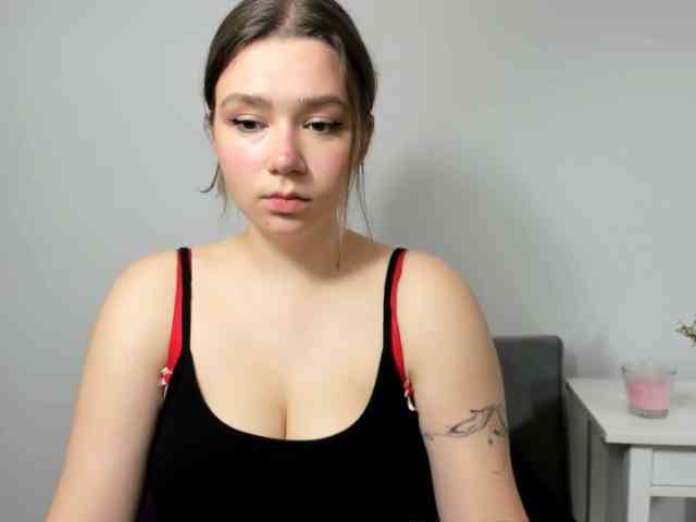 KatyTasty webcam