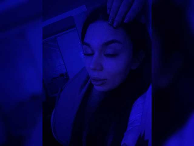 Liysan11's BongaCams show and profile