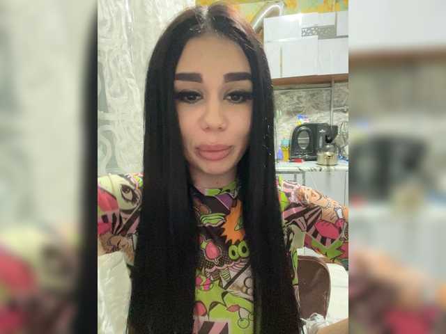 Liysan11's BongaCams show and profile