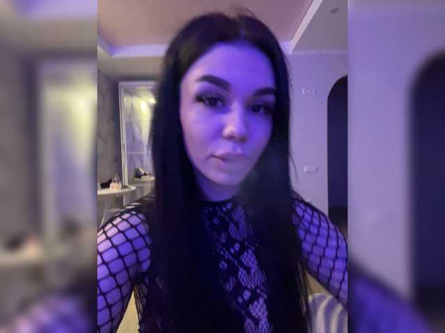 Liysan11's BongaCams show and profile