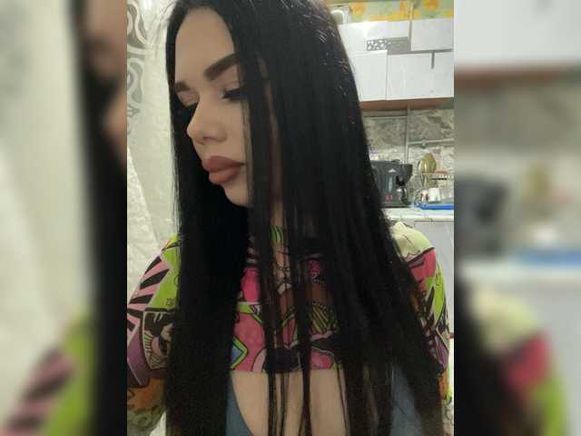 Liysan11's BongaCams show and profile