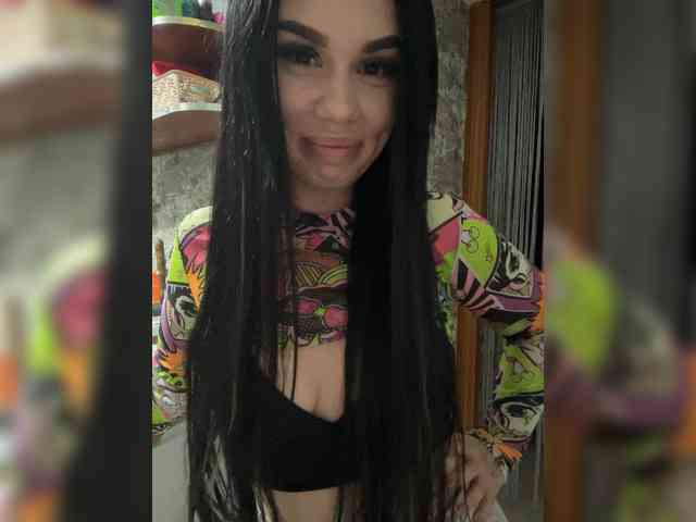 Liysan11 Live Webcam on BongaCams