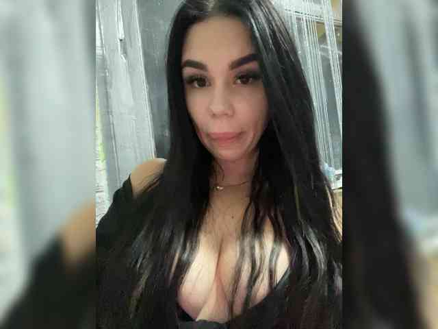 LEYLA_FOXY webcam