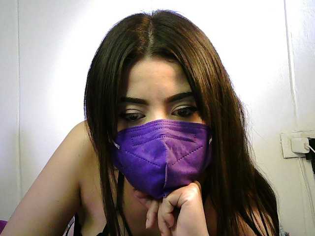 ElenaV5's BongaCams show and profile