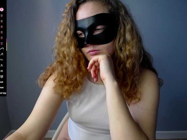 Bubbblegum's BongaCams show and profile