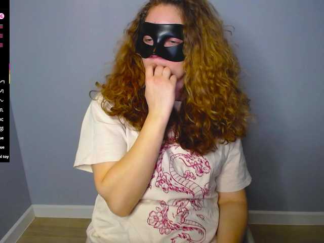 Bubbblegum's BongaCams show and profile