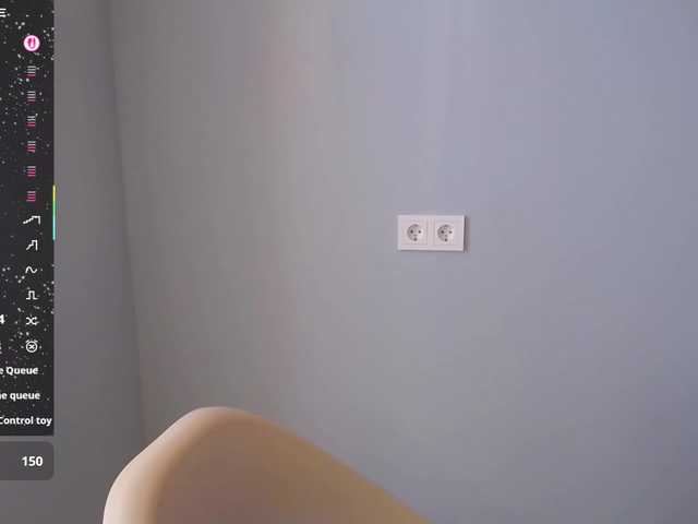 Bubbblegum's BongaCams show and profile