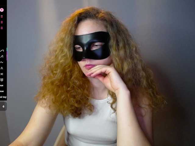 Bubbblegum's BongaCams show and profile