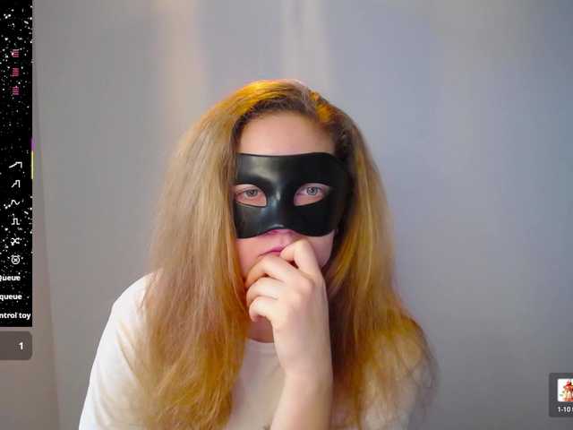 Bubbblegum's BongaCams show and profile