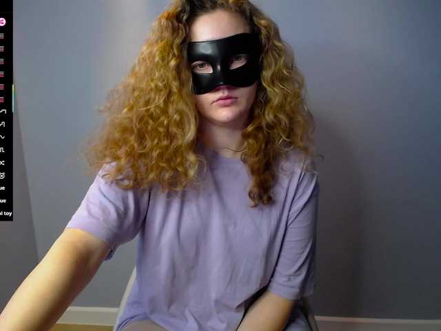 Bubbblegum's BongaCams show and profile