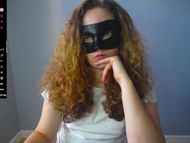 Bubbblegum's BongaCams show and profile