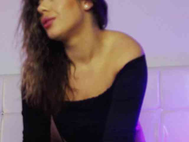 AngelinaGrey webcam