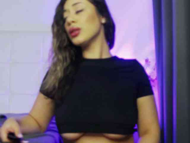 AngelinaGrey webcam