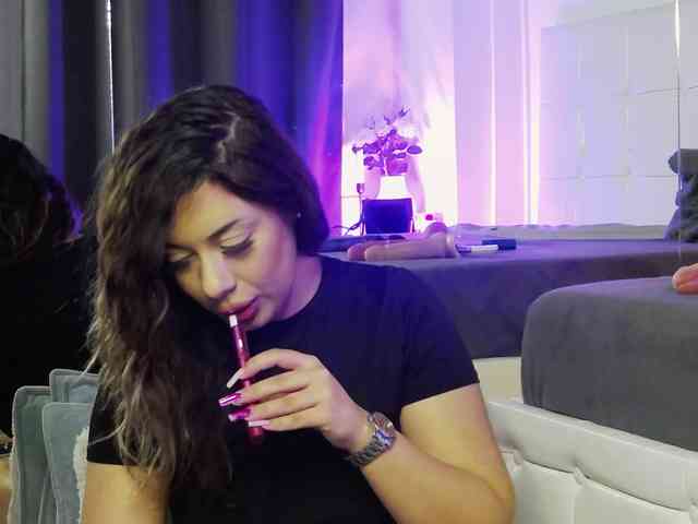 AngelinaGrey webcam