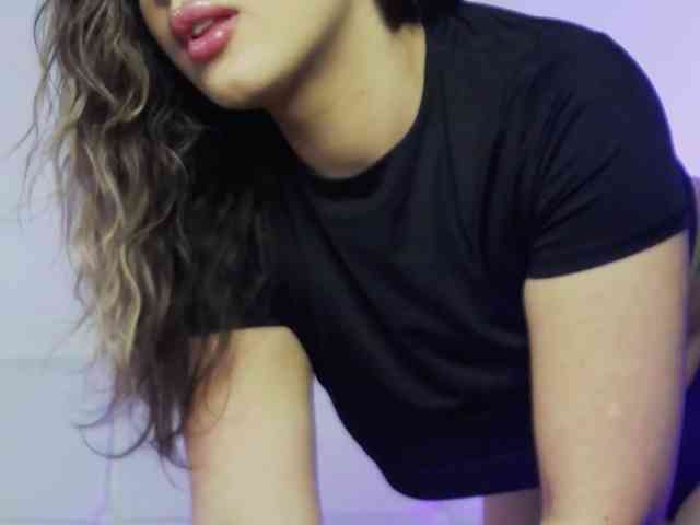 AngelinaGrey webcam