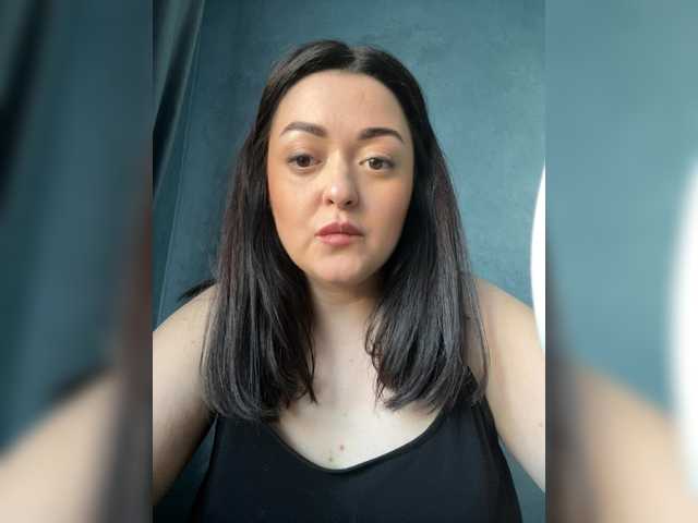 Brigittaa's BongaCams show and profile