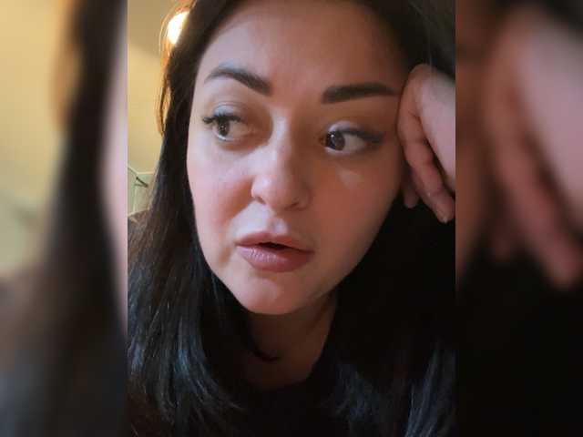 Brigittaa's BongaCams show and profile