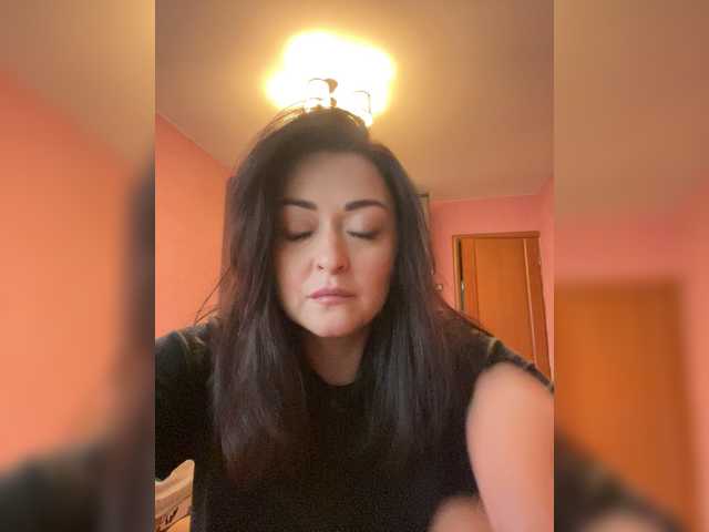 Brigittaa's BongaCams show and profile