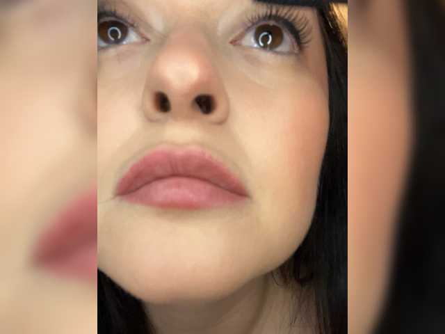 Brigittaa's BongaCams show and profile