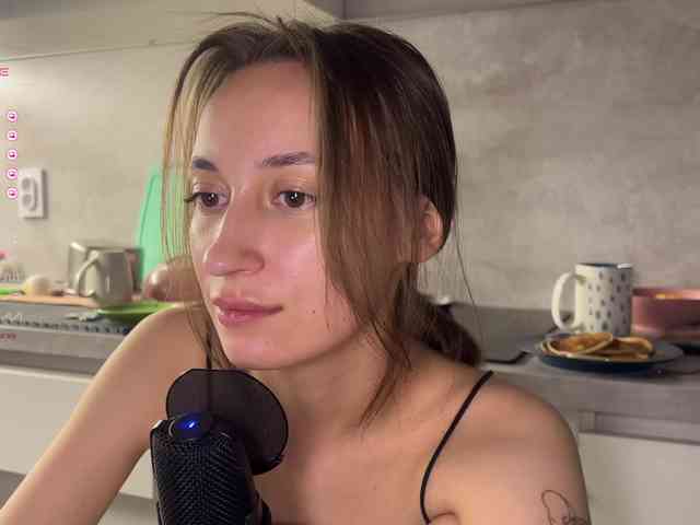 lalimyyyau webcam