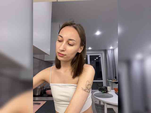 lalimyyyau webcam