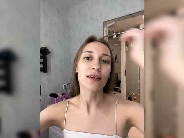 lalimyyyau webcam