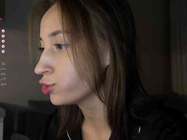 lalimyyyau webcam