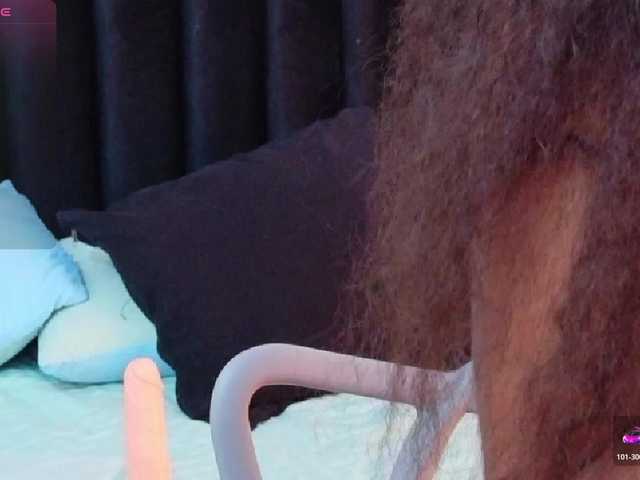 shyblacksweetiee's BongaCams show and profile