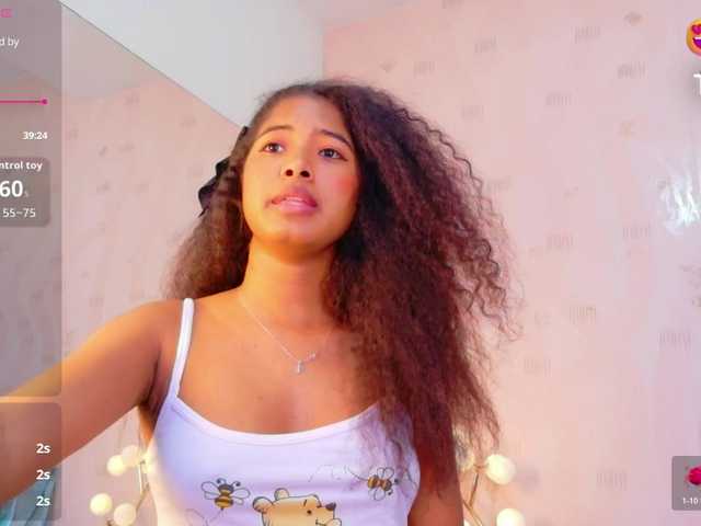 shyblacksweetiee's BongaCams show and profile