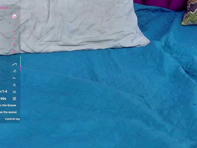 shyblacksweetiee's BongaCams show and profile