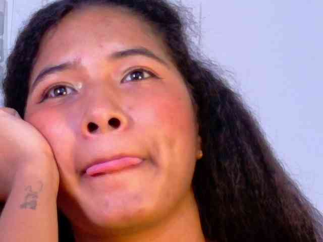 shyblacksweetiee webcam