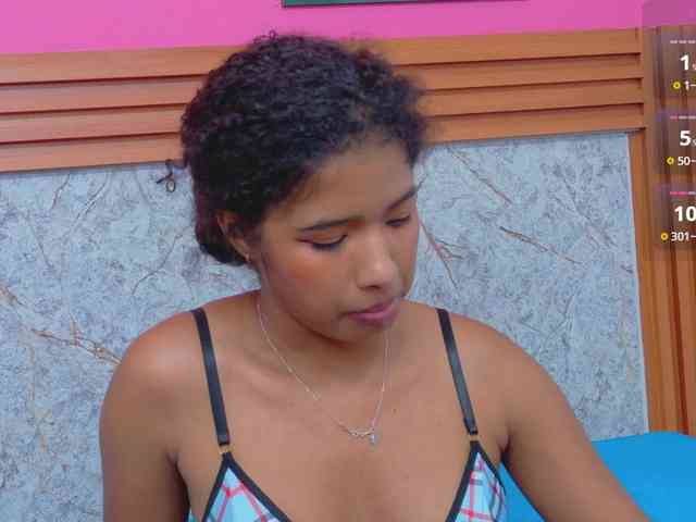 shyblacksweetiee Live Webcam on BongaCams